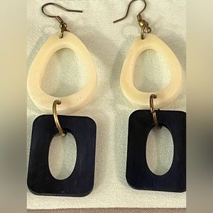 NAVY & WHITE EARRINGS